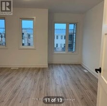 25 Pumpkin Cor Cres in Barrie, ON - Building Photo - Building Photo