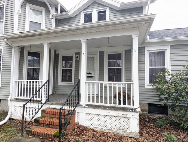 6 Green St, Unit 6 Green Street LOWER in Fredonia, NY - Building Photo - Building Photo