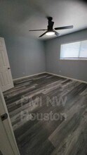 2677 Gessner Rd in Houston, TX - Building Photo - Building Photo