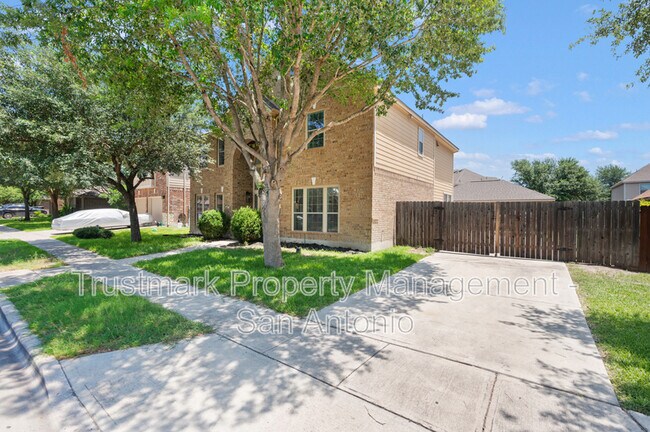 3027 Hidden Mdw in Seguin, TX - Building Photo - Building Photo