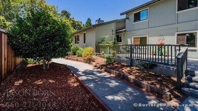 1150 Pine St in West Menlo Park, CA - Building Photo - Building Photo