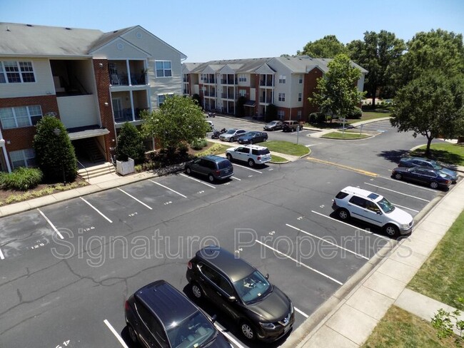 property at 801 Brassie Ln