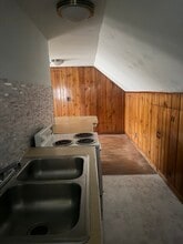 27 Phelps Ave in Battle Creek, MI - Building Photo - Building Photo