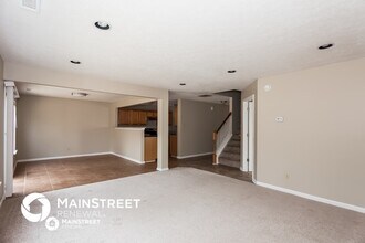 12316 Stowe Acres Dr in Charlotte, NC - Foto de edificio - Building Photo