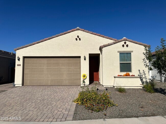 property at 18078 W Amber Ridge Way