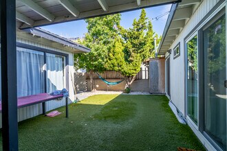 6162 Mary Ln Dr in San Diego, CA - Building Photo - Building Photo