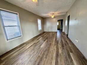 152 4th St in Dunbar, WV - Building Photo - Building Photo