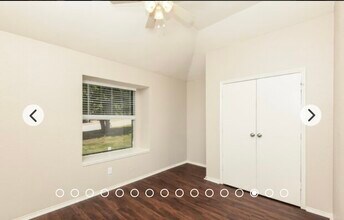 629 Ozark Ave in Burleson, TX - Foto de edificio - Building Photo