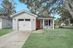 1003 Kenmore St in Jacksonville, FL - Building Photo
