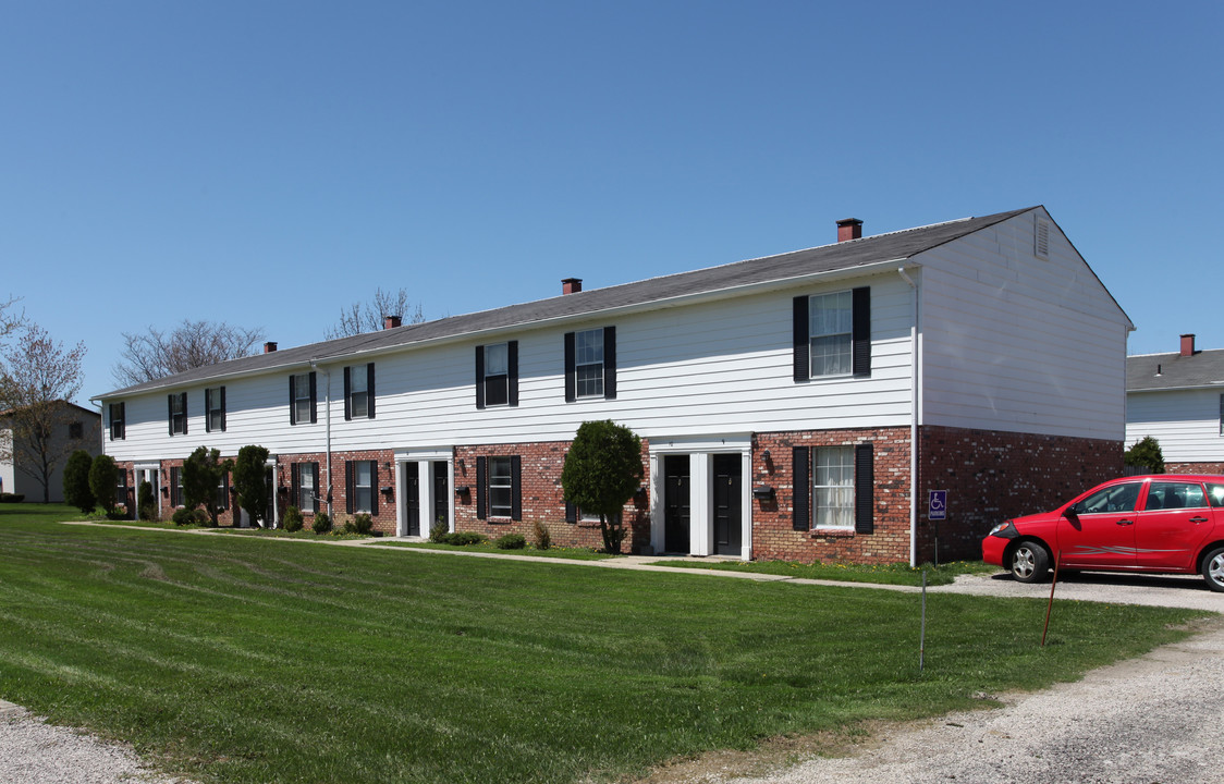 Jefferson Place Apartments in Jefferson, OH - Building Photo