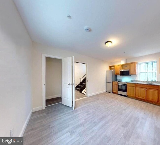 property at 4230 6th St SE