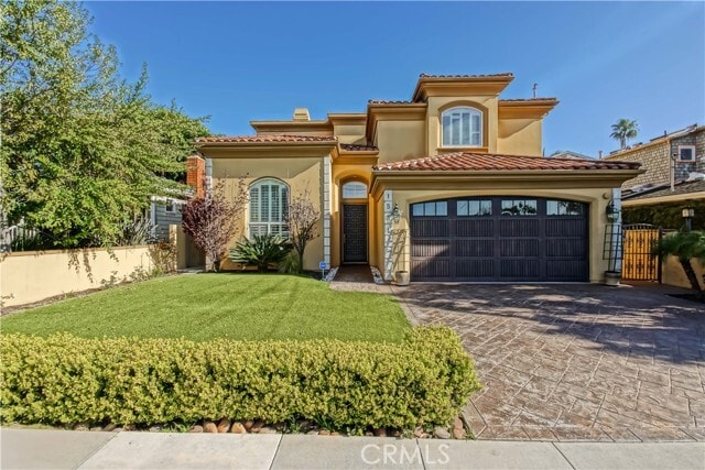 property at 1531 9th St