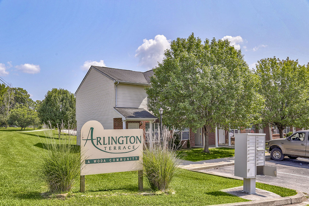 Arlington Terrace in London, KY - Building Photo