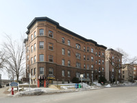 Lowry Hills Apartments in Minneapolis, MN - Building Photo - Building Photo