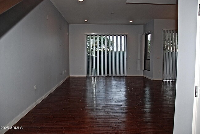 4230 N 21st St in Phoenix, AZ - Building Photo - Building Photo