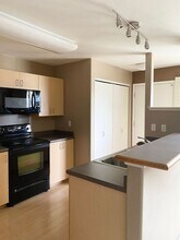 95-1095-1095 Koolani Dr in Mililani, HI - Building Photo - Building Photo