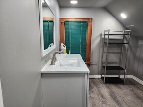 316 Hartford Rd in Buffalo, NY - Building Photo - Building Photo