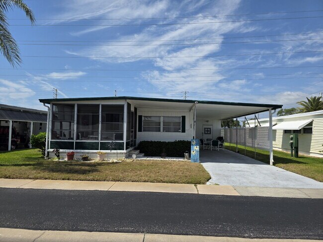 265 Dixie Ln in Tarpon Springs, FL - Building Photo - Building Photo