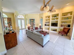 8229 Allendale Ct in Naples, FL - Building Photo - Building Photo