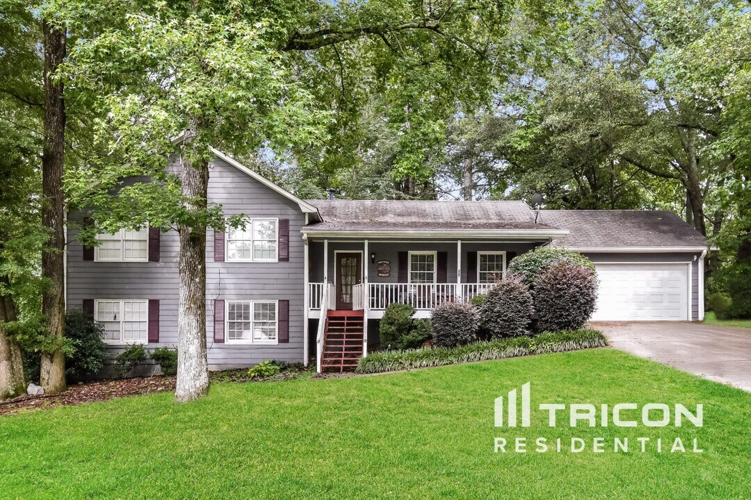 1731 Winners Cir in Lawrenceville, GA - Building Photo