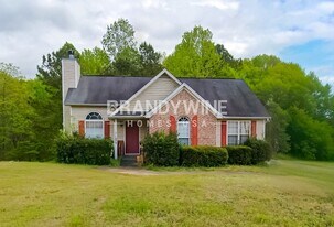 4932 Sunny Ridge Ct in Flowery Branch, GA - Building Photo