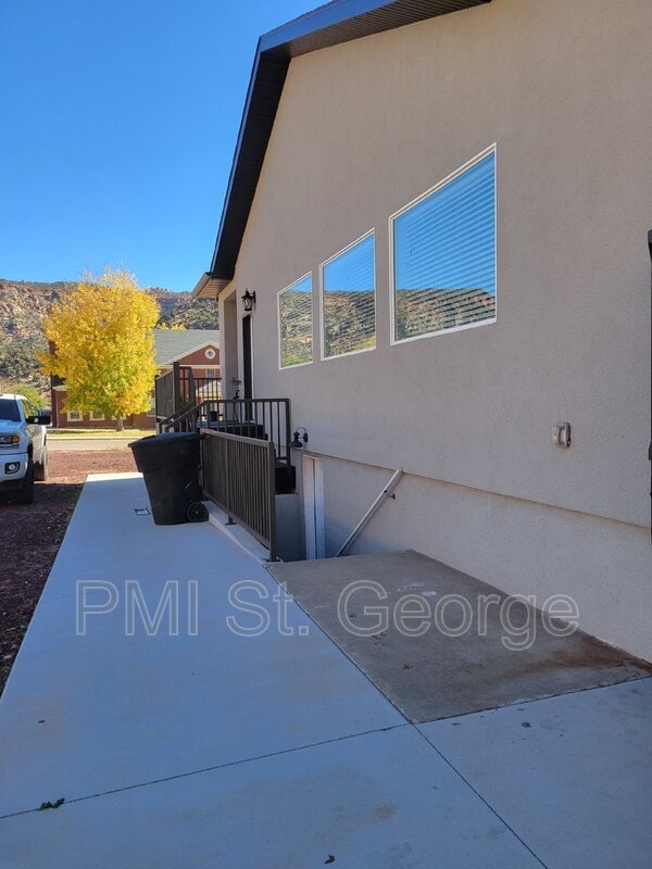 property at 1065 Canyon St