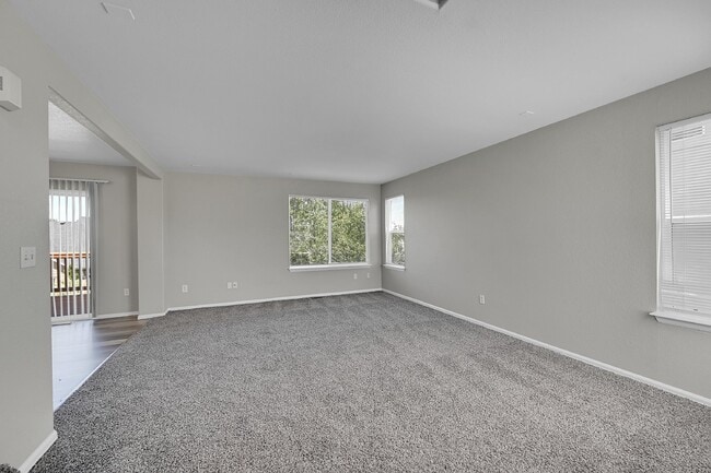 8431 Meadowcrest Dr in Fountain, CO - Building Photo - Building Photo