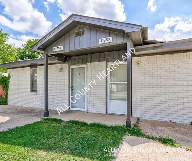 119 S K Ave