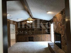4026 Cedar Creek Dr in Garland, TX - Building Photo - Building Photo