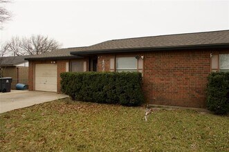 4735 Pecan Meadow Dr in Dallas, TX - Building Photo - Building Photo