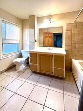 19345 Brentwood St in Livonia, MI - Building Photo - Building Photo