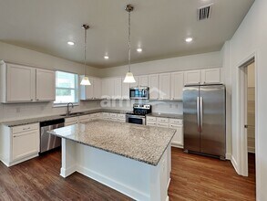 315 Pine Terrace Dr in Ruskin, FL - Building Photo - Building Photo