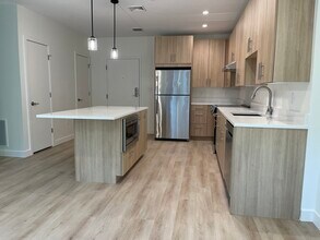 1151 Walnut St in Newton, MA - Building Photo - Building Photo