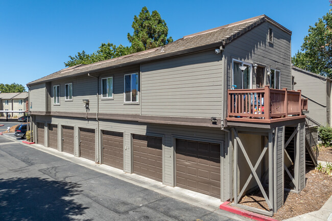 Baywoods in Antioch, CA - Foto de edificio - Building Photo