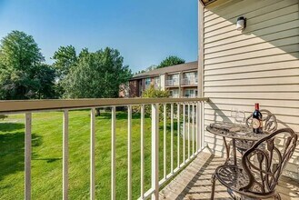 34601 Elmwood St in Westland, MI - Building Photo - Building Photo