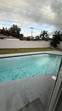 1701 W Louisiana Ave in Tampa, FL - Foto de edificio - Building Photo