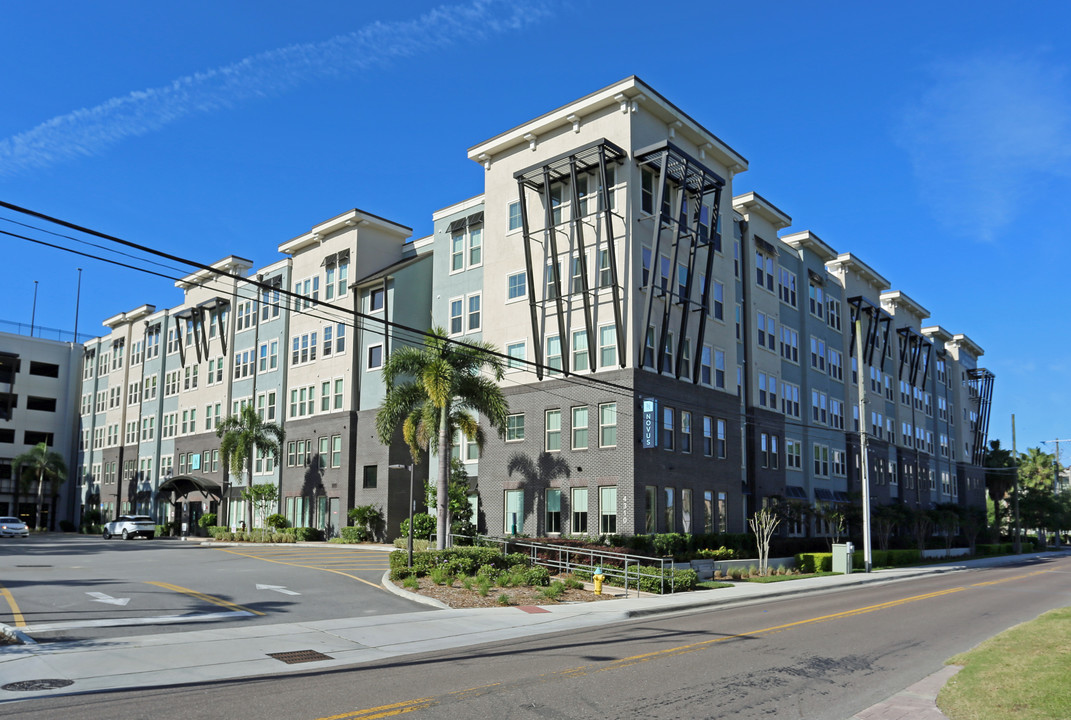 Novus Westshore in Tampa, FL - Foto de edificio