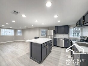 1536 N Hamlin Ave, Unit G in Chicago, IL - Building Photo - Building Photo