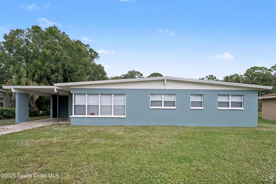990 Pinson Blvd, Unit 1244 in Rockledge, FL - Building Photo