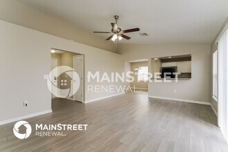 730 Sierra Cir in Davenport, FL - Foto de edificio - Building Photo