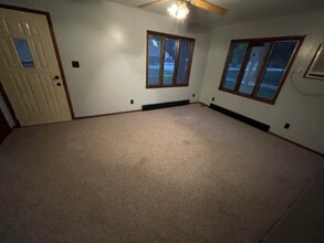 209 2nd St in Milo, IA - Building Photo - Building Photo