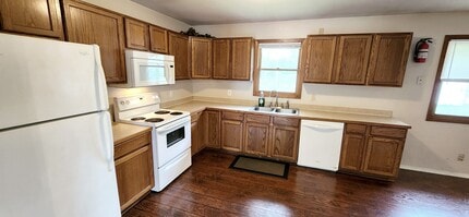 310 S Basswood Ave in Republic, MO - Building Photo - Building Photo