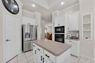 2502 Morningstar Ln in Arlington, TX - Building Photo - Building Photo