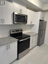 245 McLevin Ave in Toronto, ON - Building Photo - Building Photo