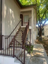 13922 SW 91st Terrace in Miami, FL - Building Photo - Building Photo