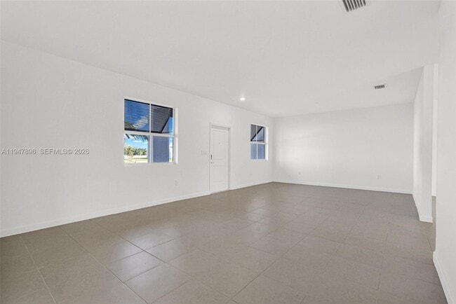 27210 SW 159th Path in The Hammocks, FL - Building Photo - Building Photo