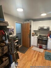 226 Parker Hill Ave, Unit 14 in Boston, MA - Foto de edificio - Building Photo