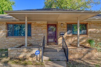 1221 Cruce St in Norman, OK - Building Photo - Building Photo