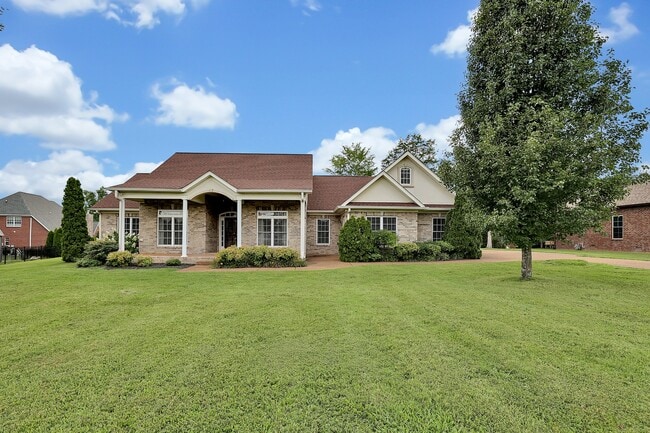 property at 614 Greene Dr