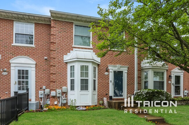 property at 610 N Branch Ct